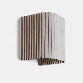 Wandleuchte CUBO aus Holz